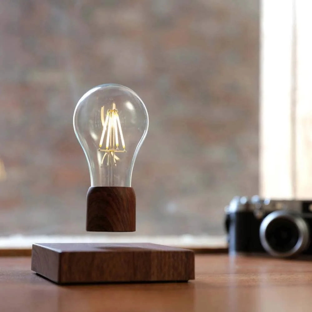 Magnetic Levitating LED Table Lamp - Wireless Floating Light Bulb with 360° Rotation for Stylish Home & Office Decor